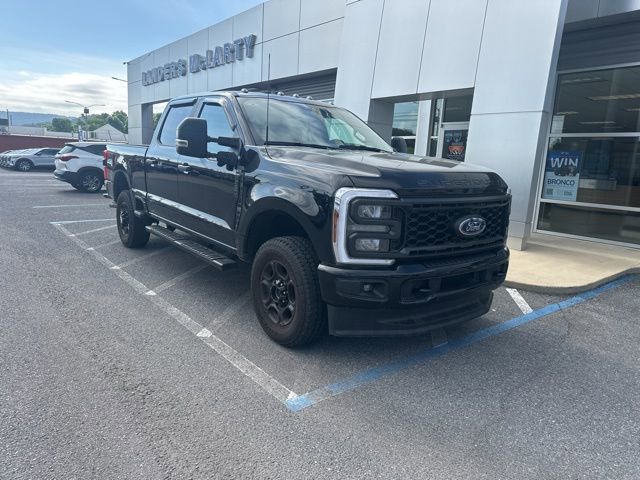 Used 2024 Ford F250 XL w/ STX Appearance Package AWD/4WD image 3