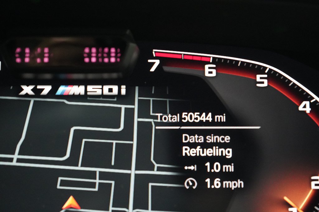 Used 2021 BMW X7 M50i AWD/4WD image 36