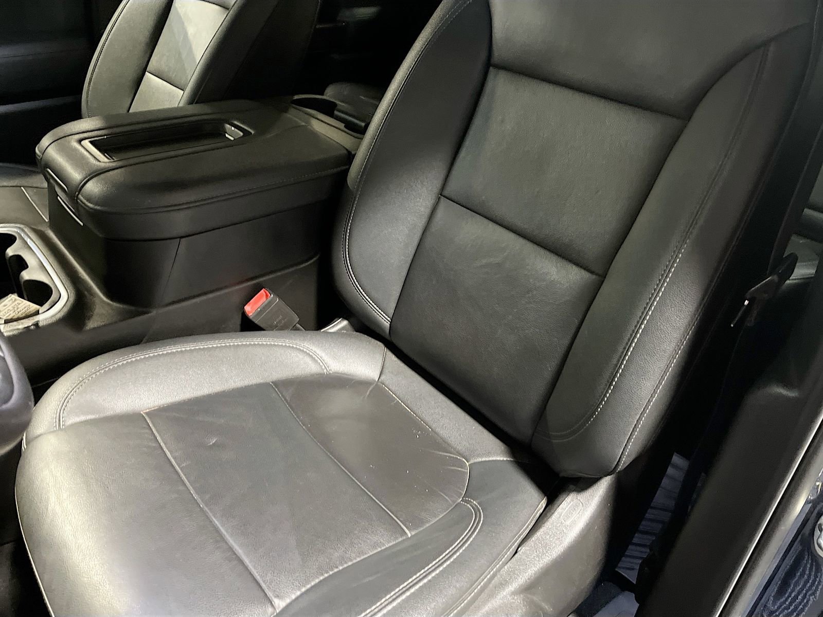 Used 2022 Chevrolet Silverado 1500 RST w/ Convenience Package II AWD/4WD image 19