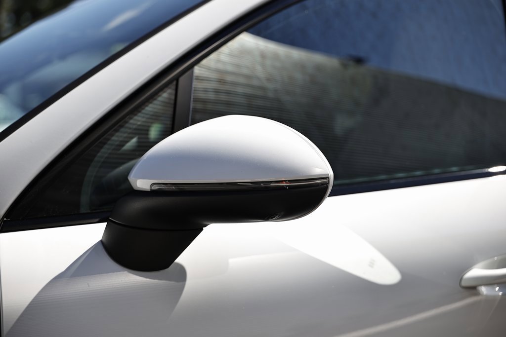 New 2026 Porsche Cayenne S image 13