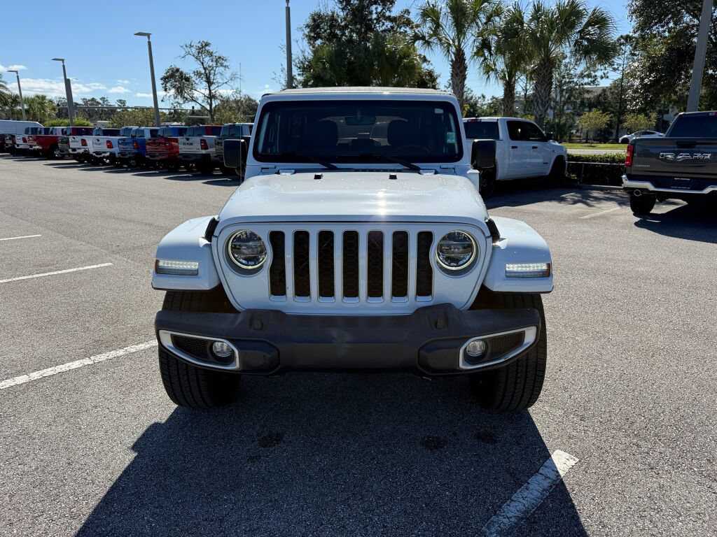 Used 2021 Jeep Wrangler Unlimited Sahara AWD/4WD image 9