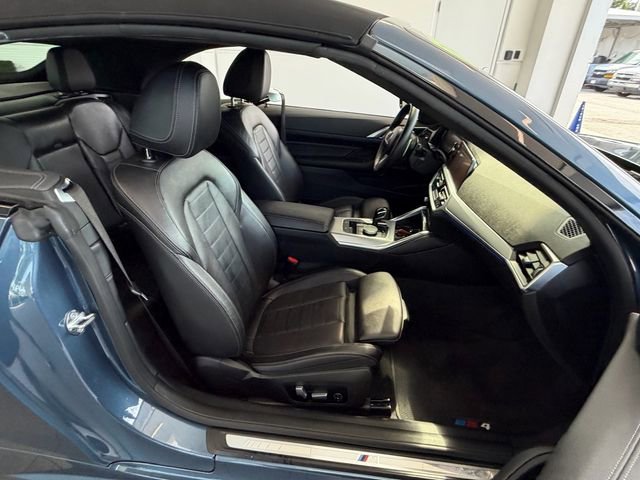 Used 2022 BMW 440i xDrive Convertible w/ Premium Package AWD/4WD image 16