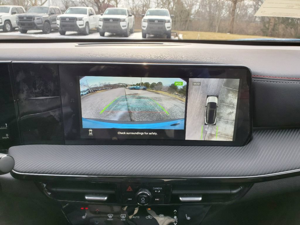 New 2026 Nissan Kicks SR w/ SR Premium Package FWD image 26