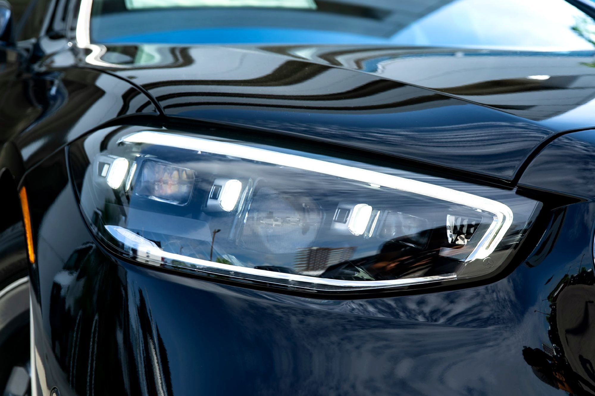 New 2026 Mercedes-Benz S 580e 4MATIC Sedan image 4