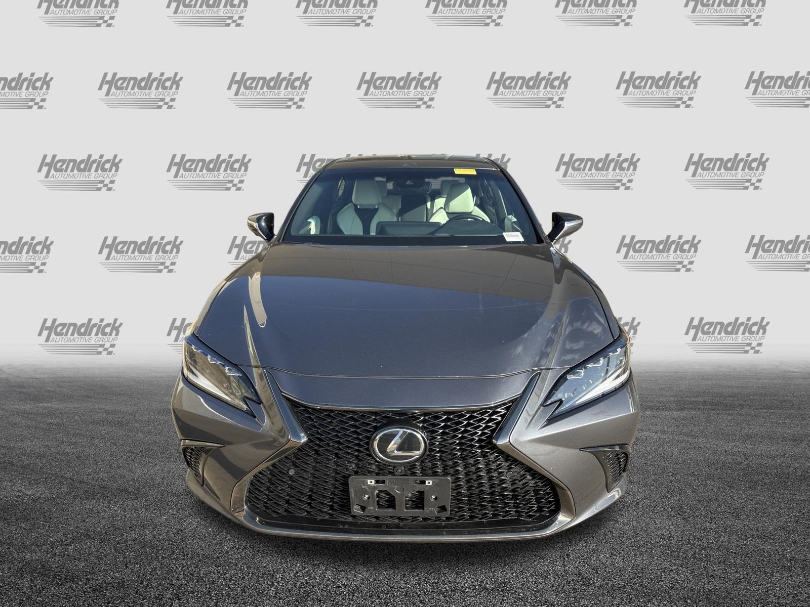 Used 2023 Lexus ES 350 F Sport image 3