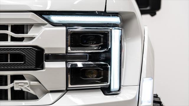 Used 2024 Ford F150 Lariat w/ FX4 Off-Road Package image 18