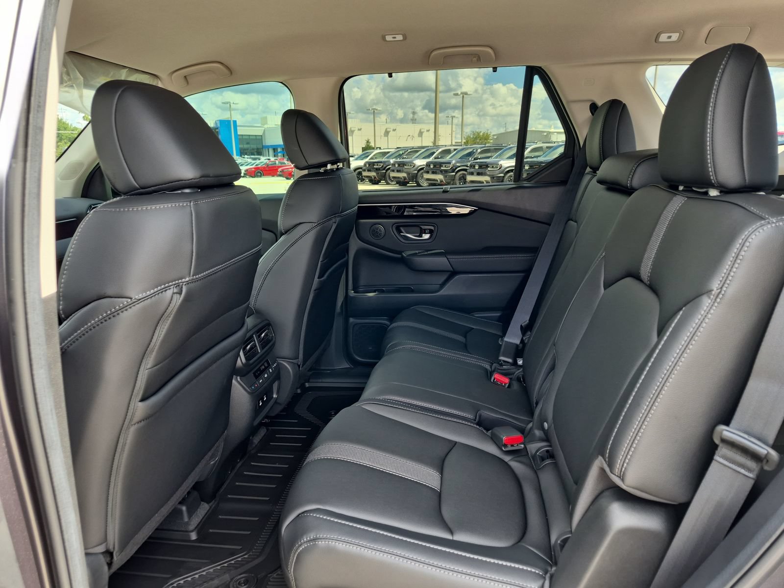 New 2026 Honda Pilot EX-L image 17