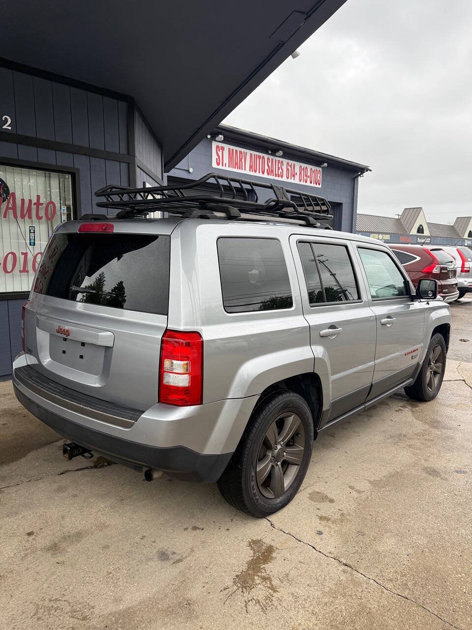 Used 2017 Jeep Patriot 75th Anniversary w/ Power Value Group FWD image 6