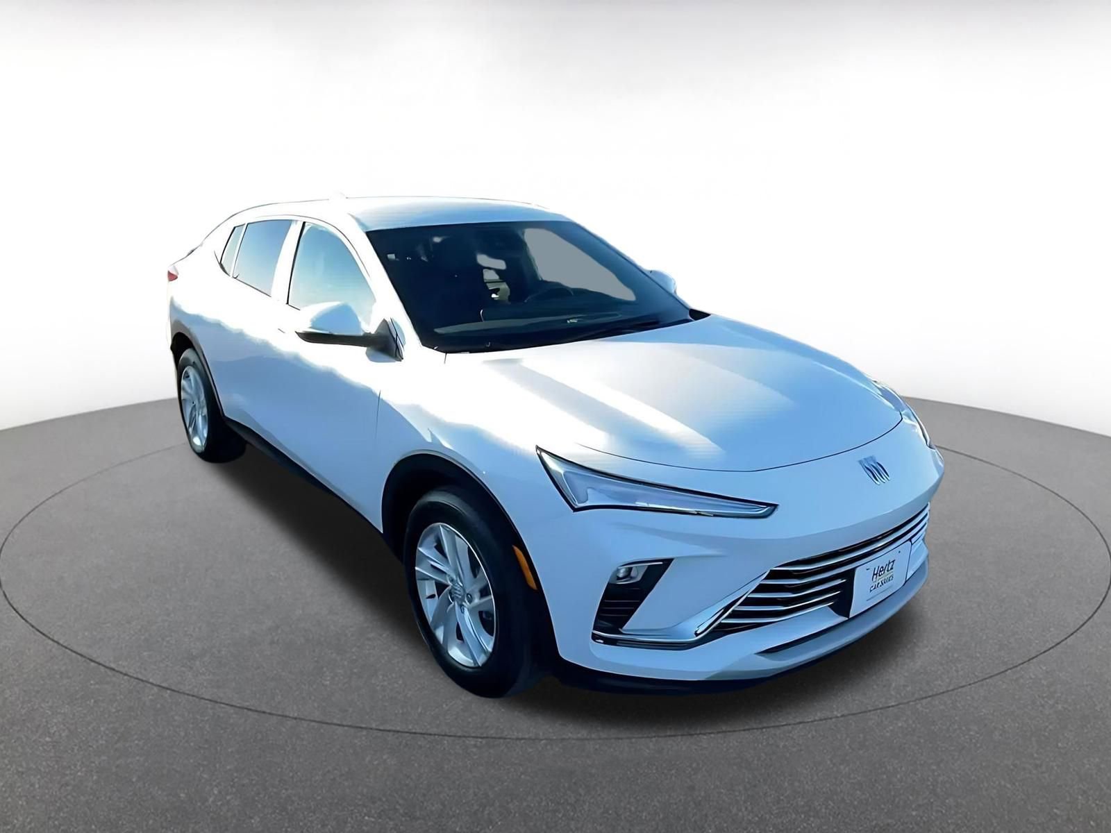 Used 2025 Buick Envista Preferred image 3