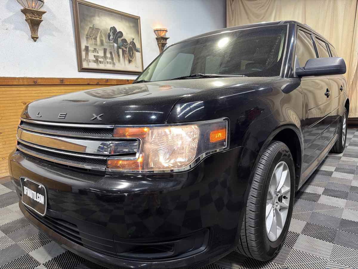 Used 2019 Ford Flex SE image 5