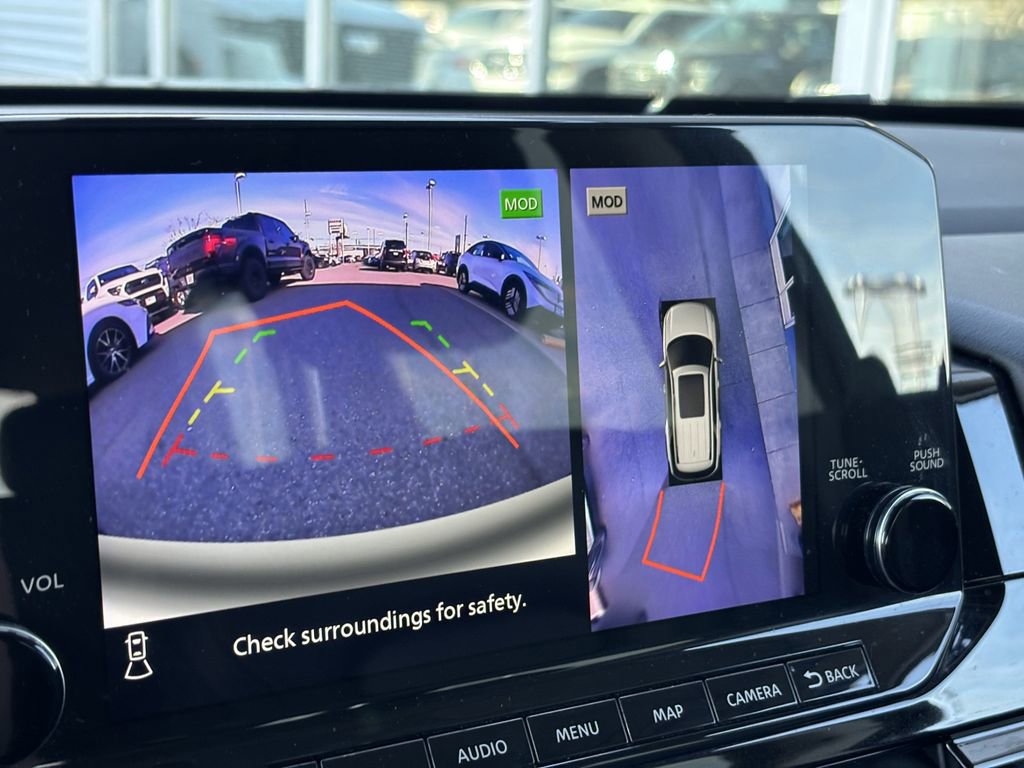 Used 2022 Nissan Pathfinder SL w/ Cargo Package image 35