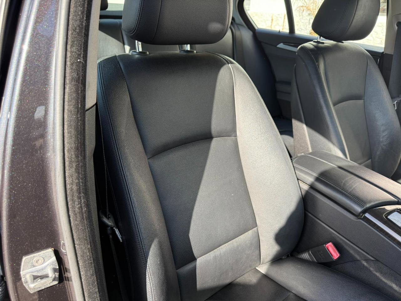 Used 2014 BMW 528i xDrive Sedan AWD/4WD image 19