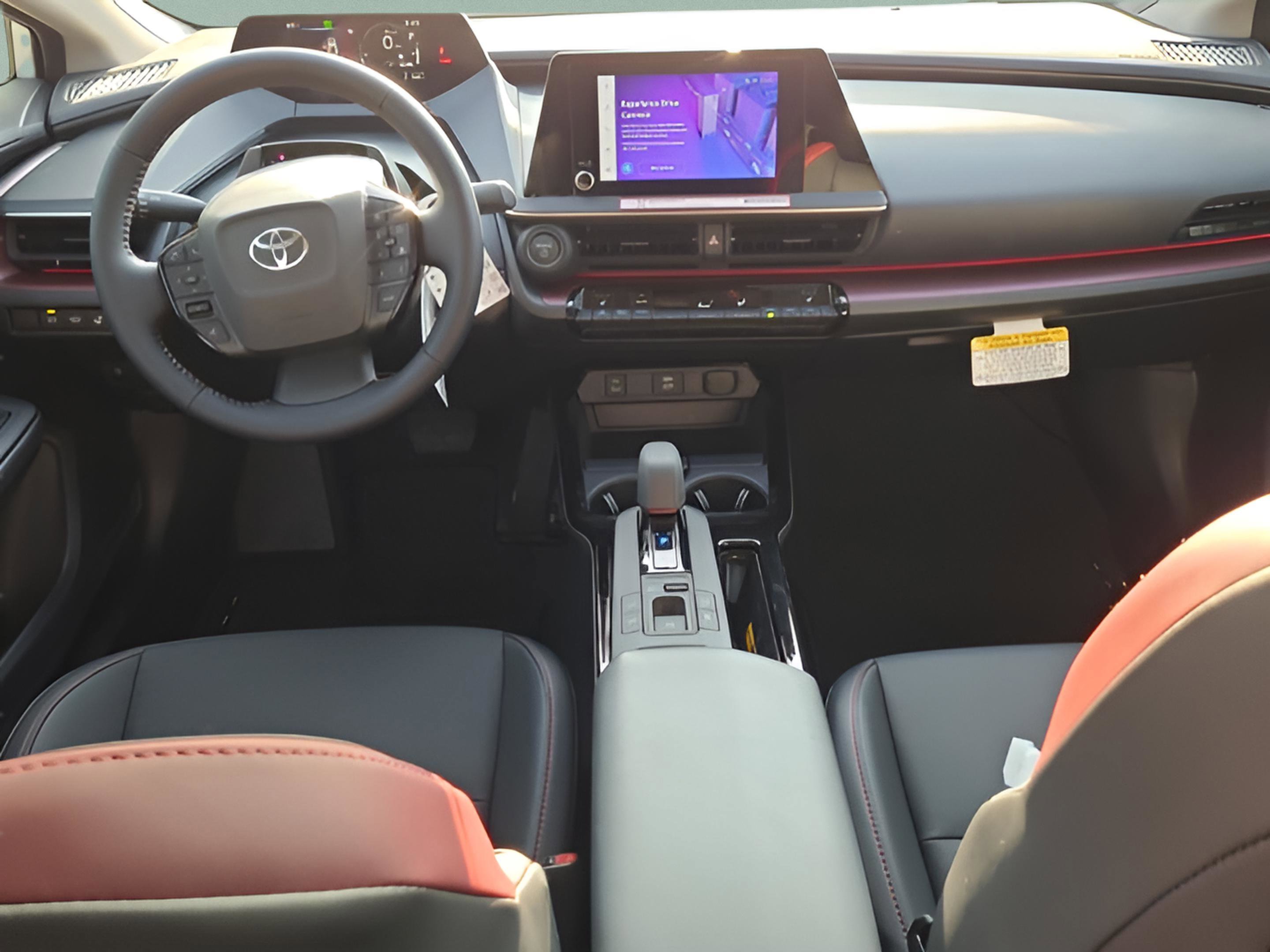 New 2026 Toyota Prius Plug-In Hybrid FWD image 10