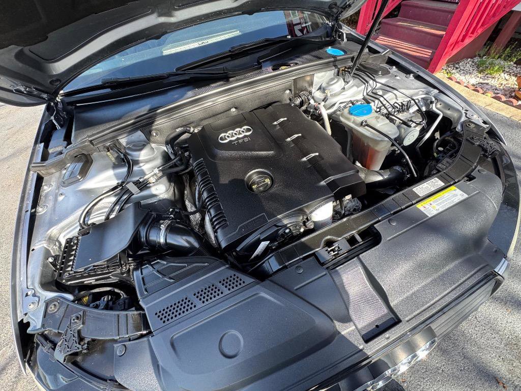 Used 2015 Audi A4 2.0T Premium Plus w/ Technology Package image 31