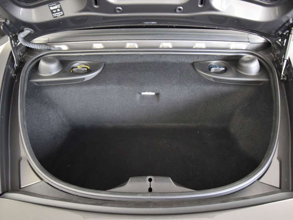 Used 2025 Porsche 718 Boxster image 22