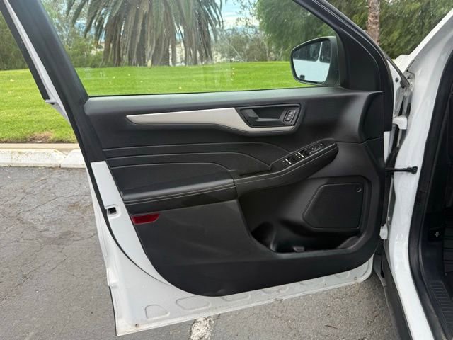 Used 2021 Ford Escape S image 7