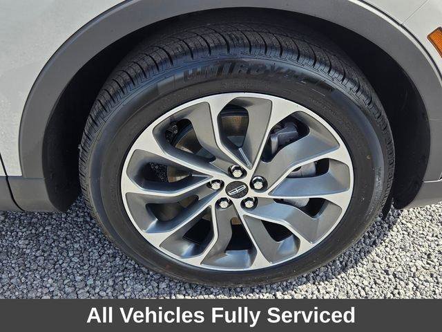 Used 2022 Lincoln Nautilus Reserve FWD image 16