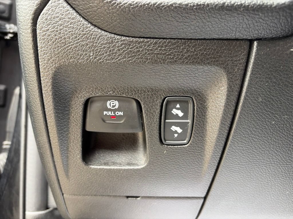 Used 2021 RAM 1500 Laramie AWD/4WD image 14