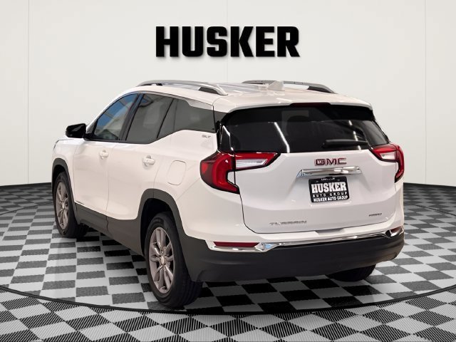 Certified 2024 GMC Terrain SLT AWD/4WD image 5
