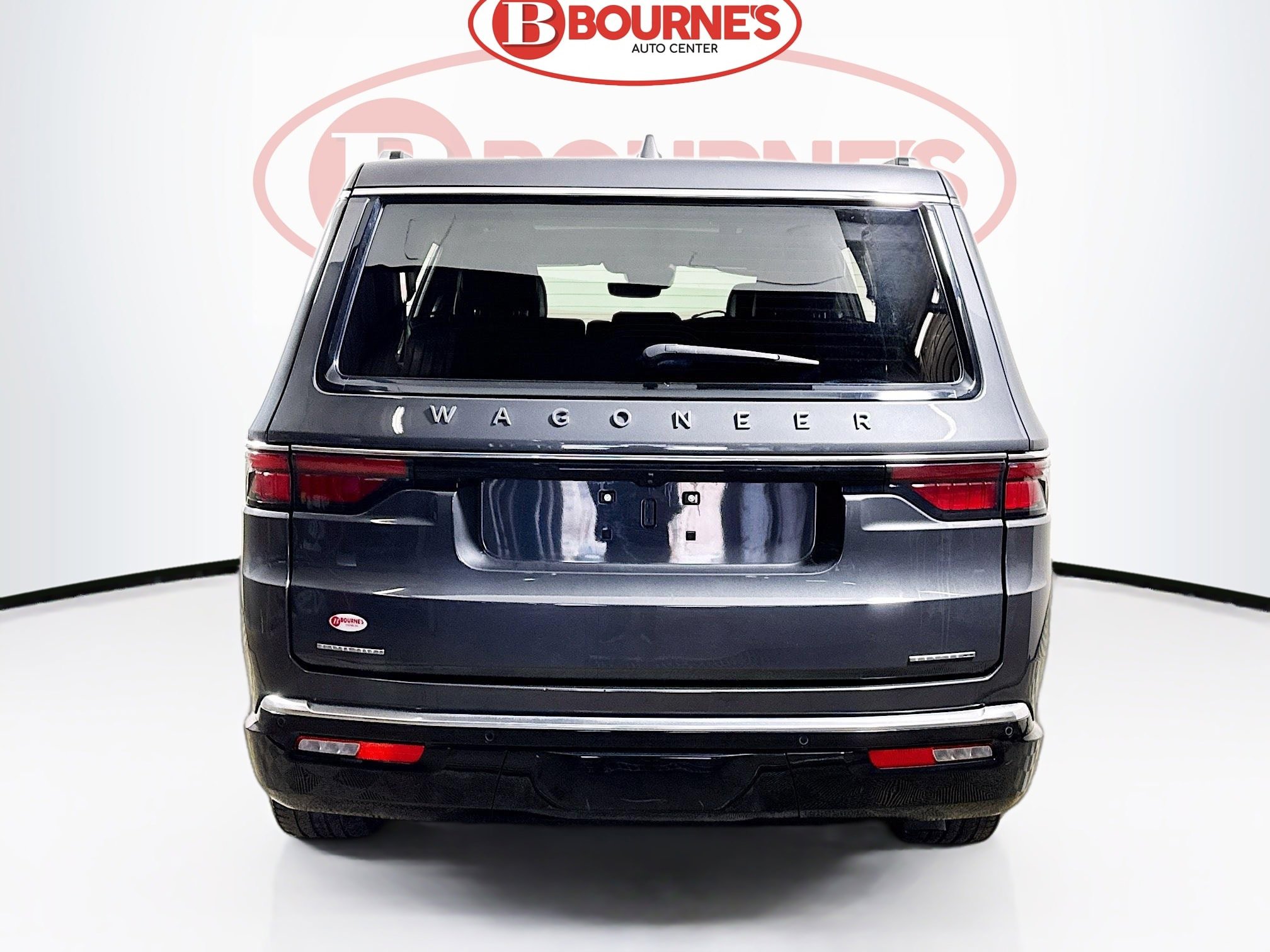 Used 2022 Jeep Wagoneer Series II w/ Premium Group I AWD/4WD image 11