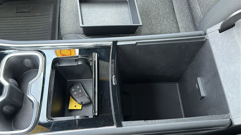 Used 2024 Chevrolet Traverse LT w/ Trailering Package image 23