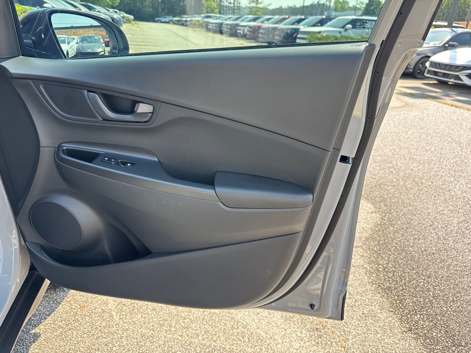 Used 2023 Hyundai Kona SEL w/ Cargo Package AWD/4WD image 14