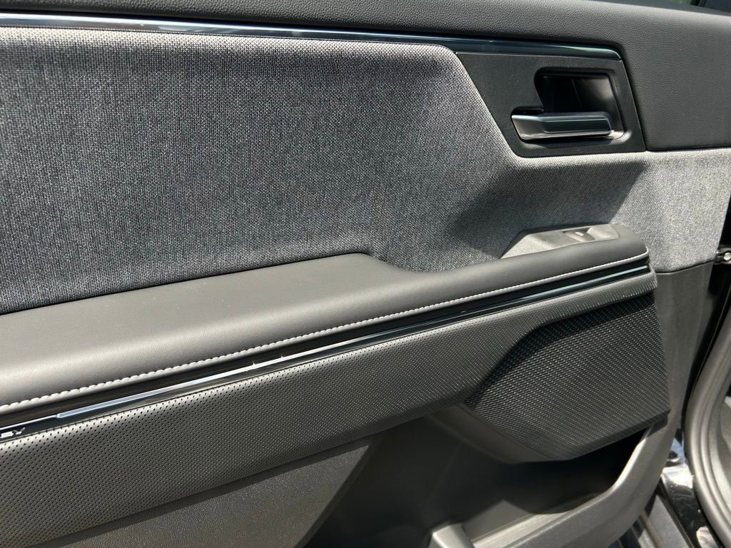 New 2026 GMC Sierra EV Elevation w/ Premium Package image 28