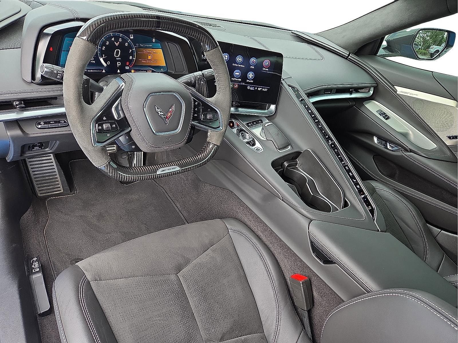 Used 2023 Chevrolet Corvette Z06 image 9