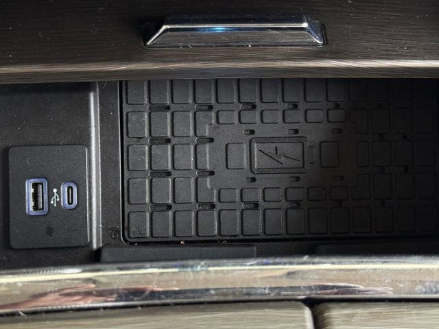 Used 2024 Ford Expedition Max Limited RWD image 22