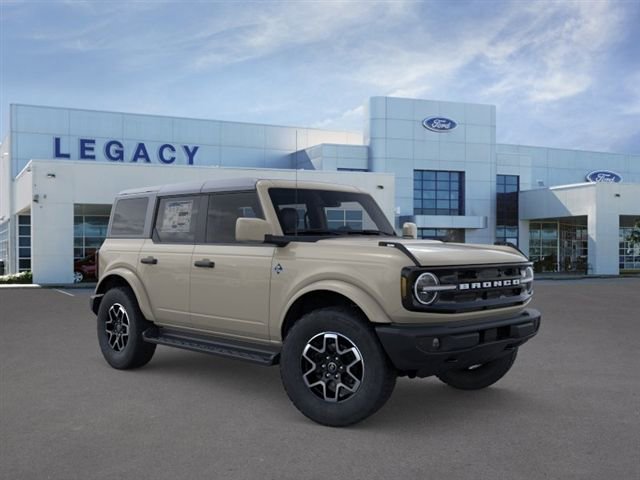 New 2026 Ford Bronco Outer Banks image 7