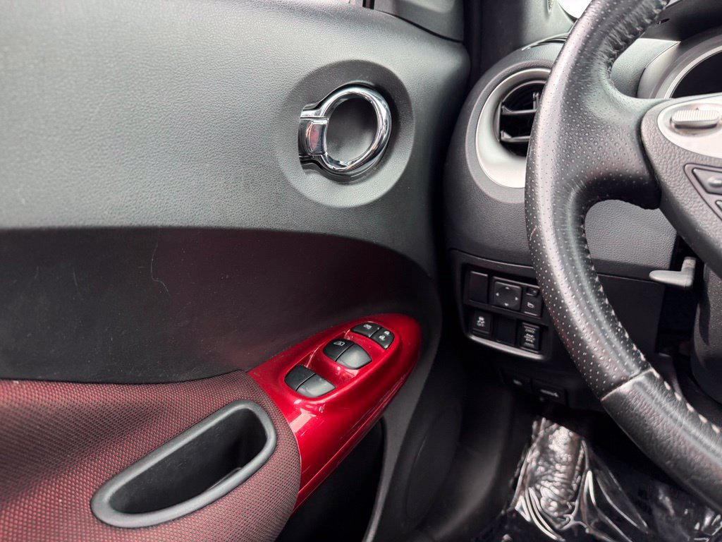 Used 2012 Nissan Juke SL w/ Chrome Pkg AWD/4WD image 32