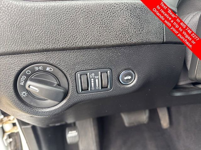 Used 2023 Dodge Charger SXT image 18