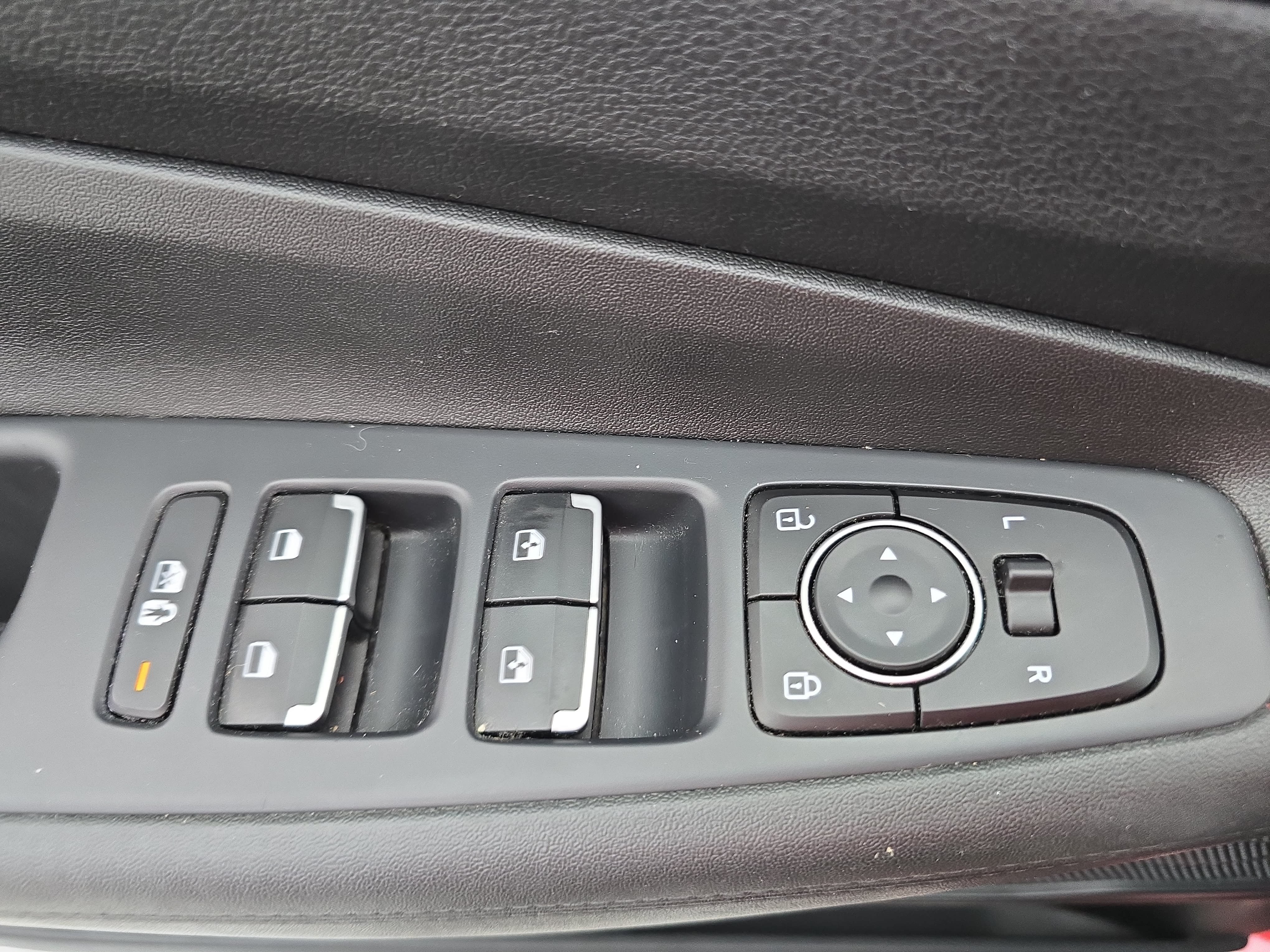 Used 2022 Hyundai Santa Fe XRT w/ Cargo Package AWD/4WD image 26