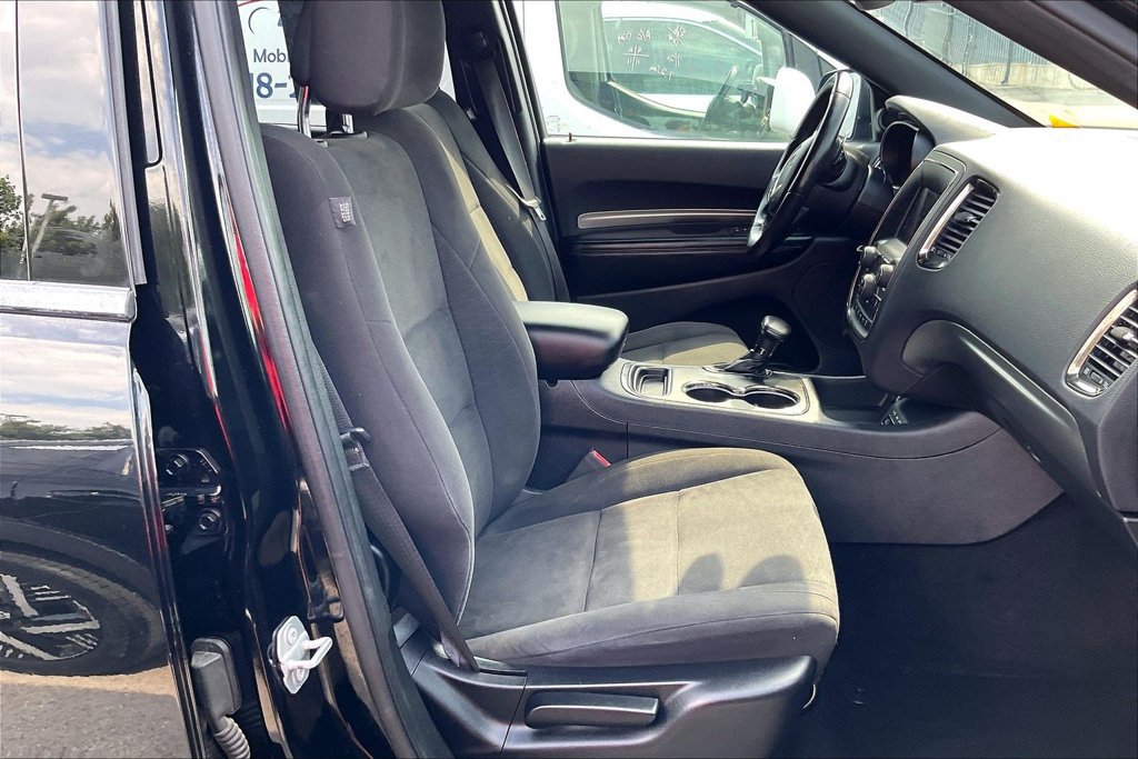 Used 2019 Dodge Durango GT w/ Blacktop Package RWD image 6