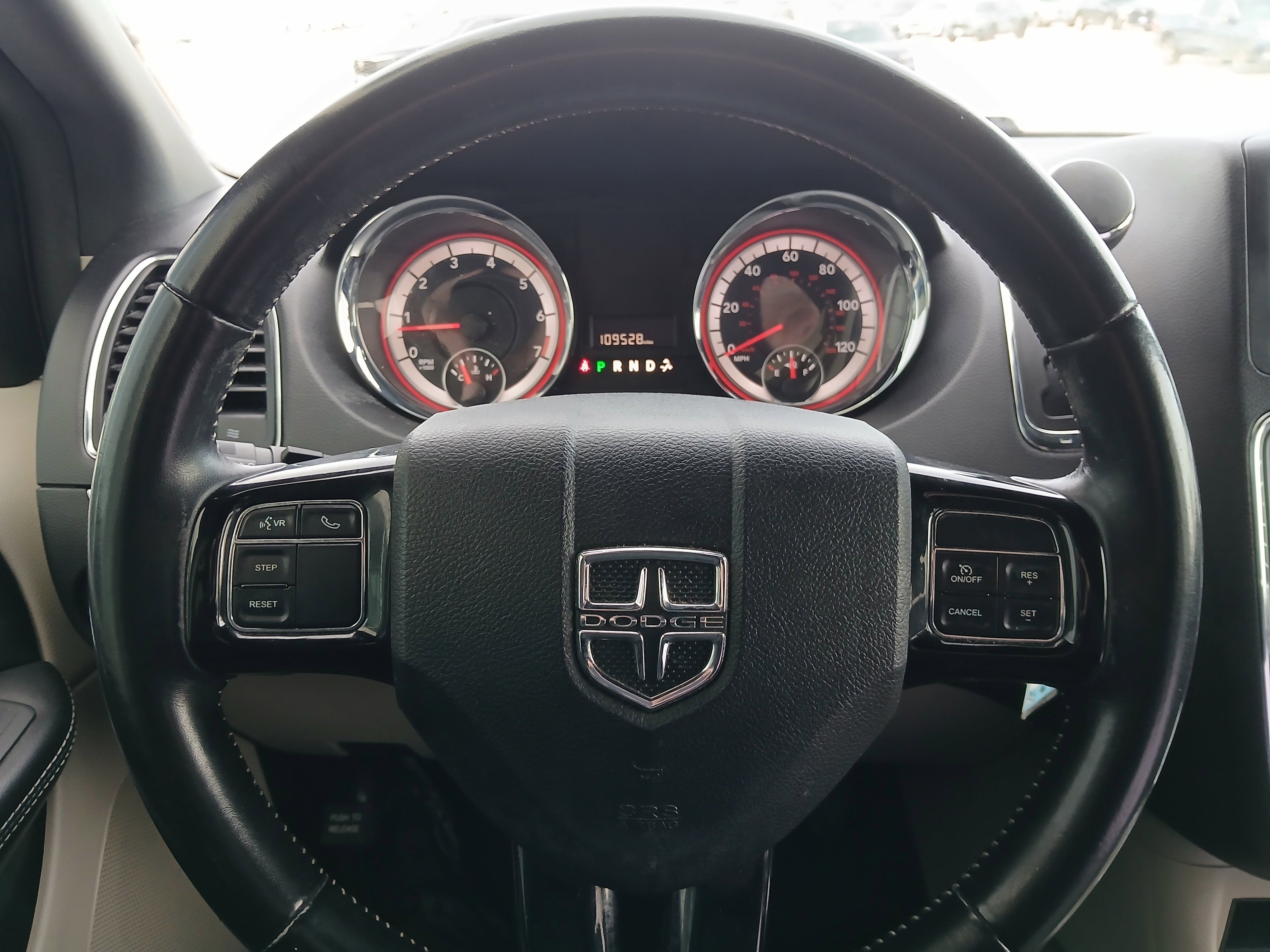 Used 2020 Dodge Grand Caravan SXT image 9