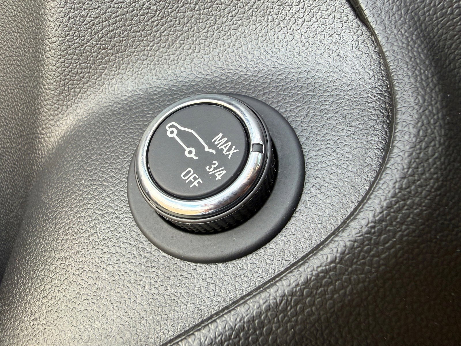 Used 2023 Buick Encore GX Select w/ Sport Touring Package image 30