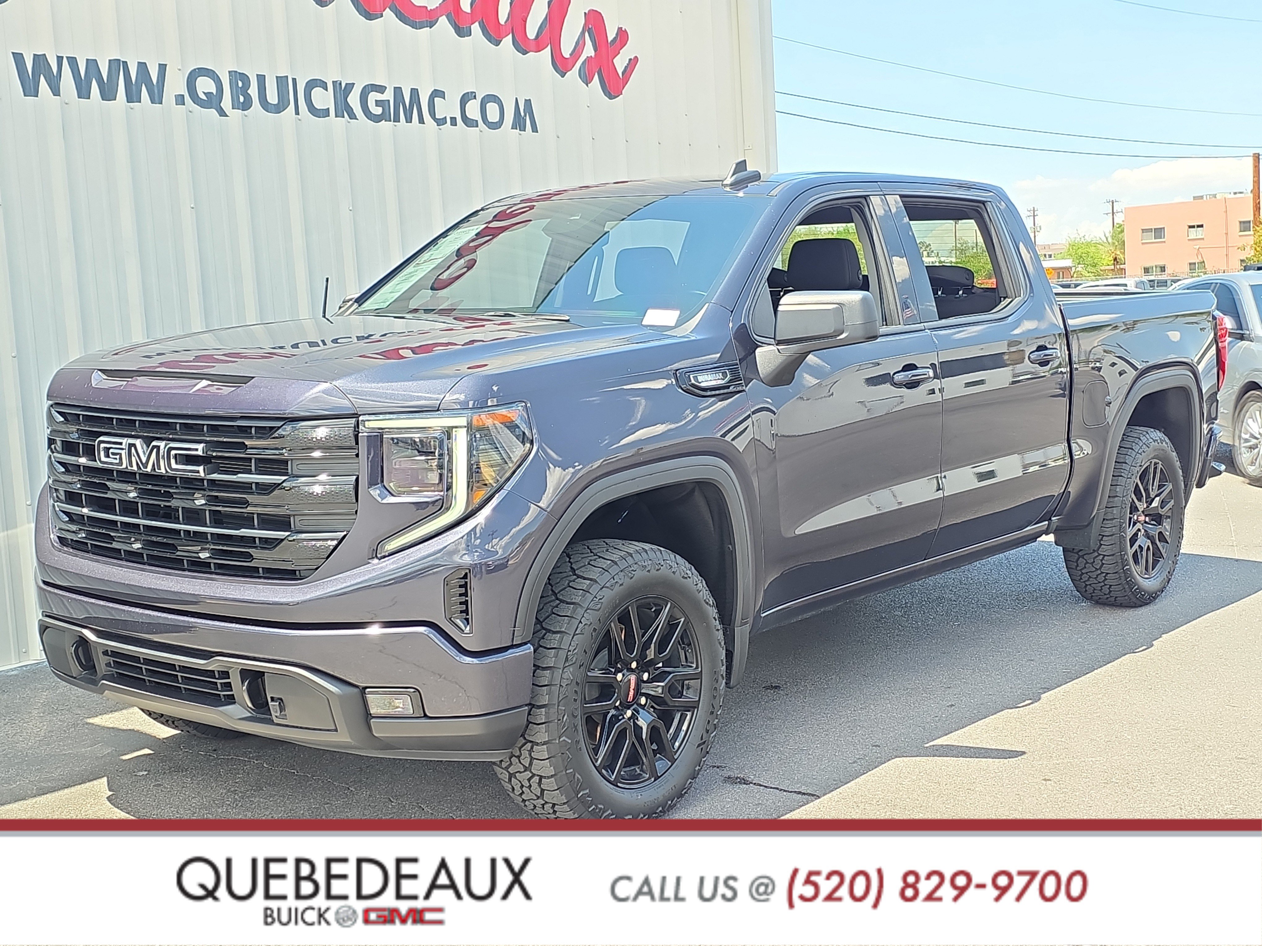 Used 2023 GMC Sierra 1500 Elevation w/ LPO, Elevation Black Package AWD/4WD image 3