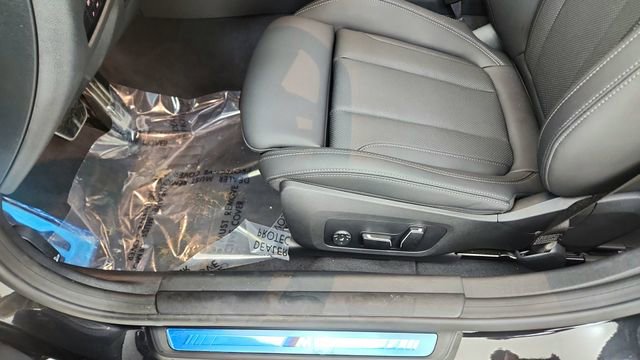 Used 2025 BMW i4 M50 w/ Premium Package image 34