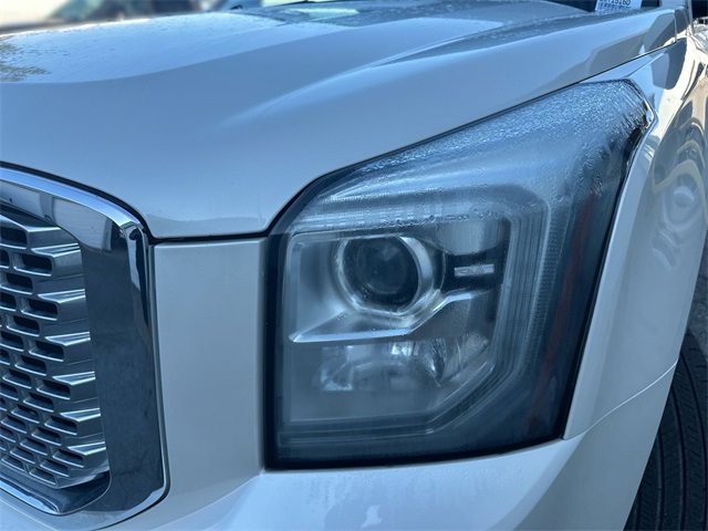 Used 2015 GMC Yukon XL Denali w/ Touring Package image 9