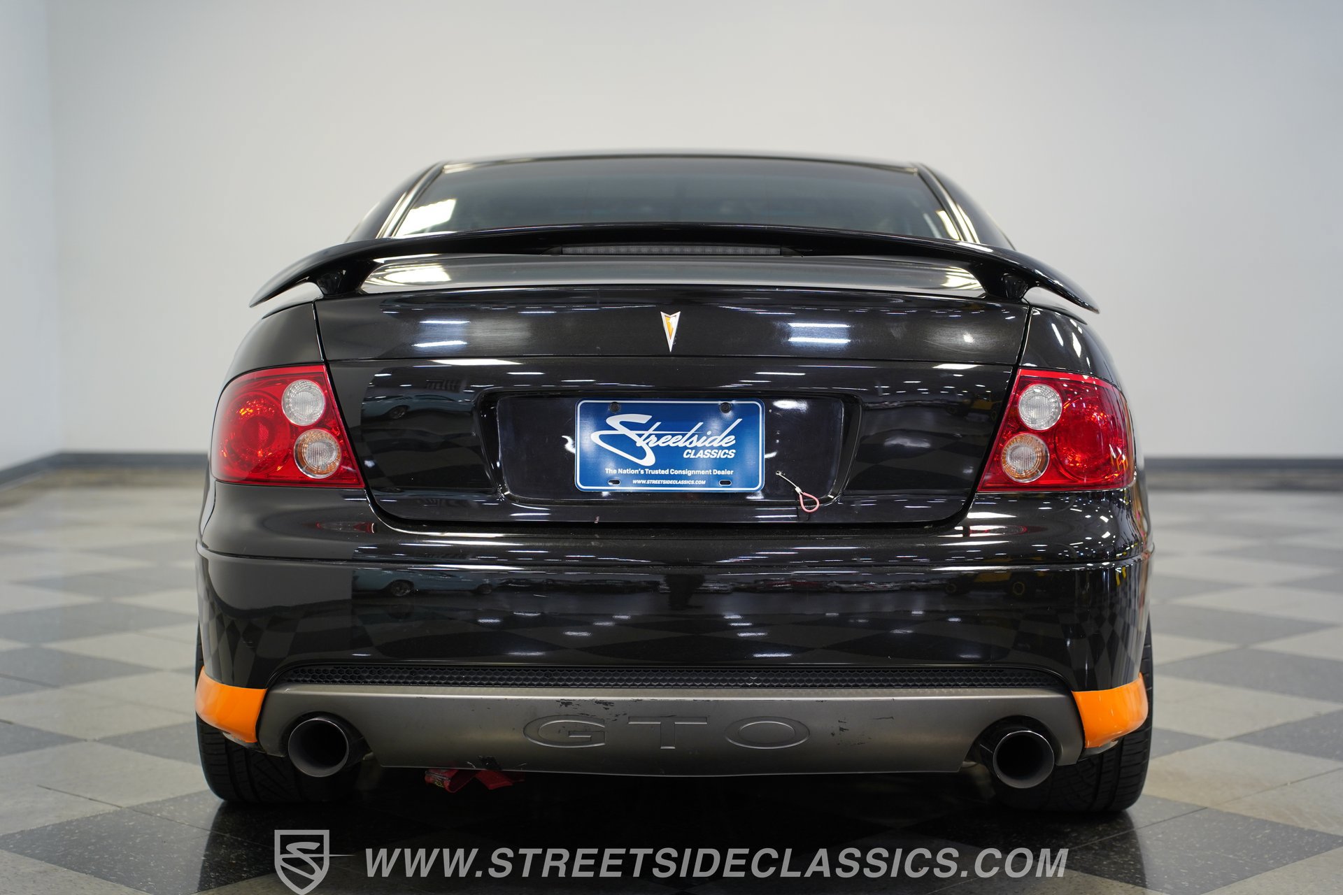 Used 2005 Pontiac GTO RWD image 26