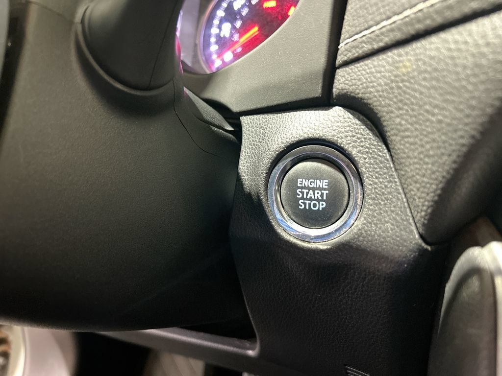 Used 2020 Toyota RAV4 XLE w/ Convenience Package AWD/4WD image 20
