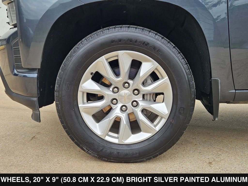 Used 2021 Chevrolet Silverado 1500 Custom w/ LPO, Dark Essentials Package RWD image 32