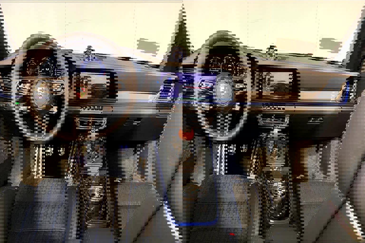 Used 2025 Porsche 911 Carrera T image 14