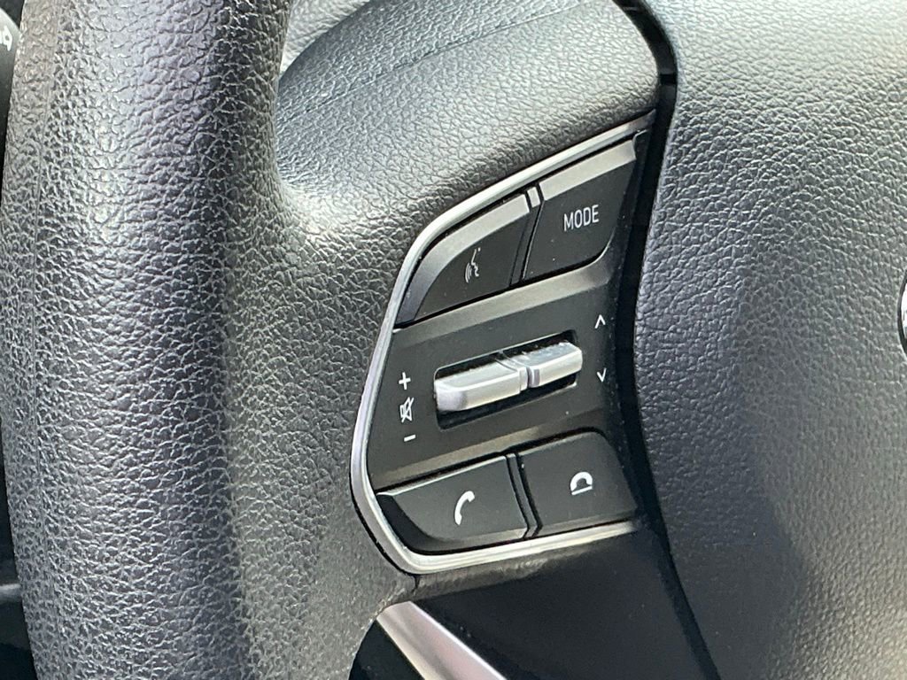 Used 2020 Hyundai Santa Fe SEL image 7