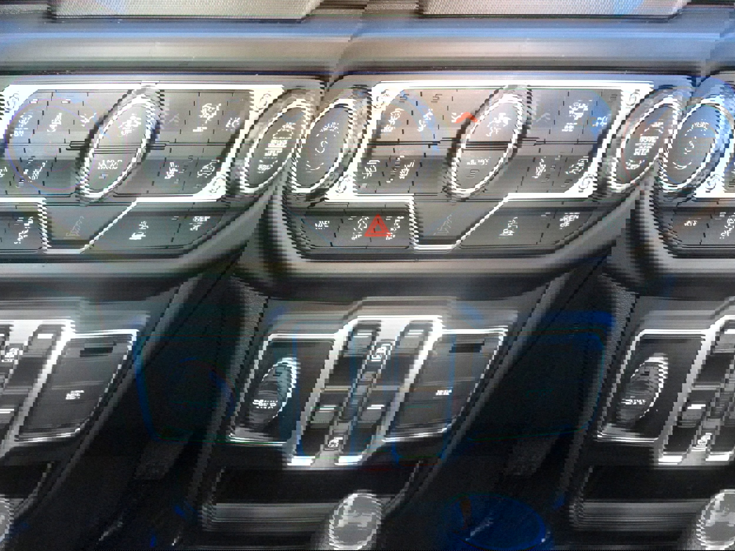 Used 2022 Jeep Wrangler Unlimited Sport image 27