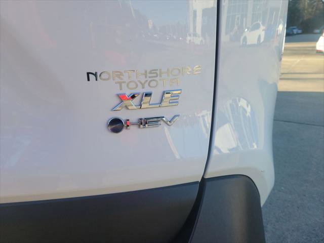 Certified 2025 Toyota RAV4 XLE w/ Convenience Package image 5