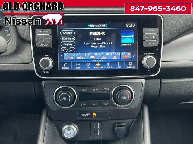 Used 2025 Nissan Leaf S image 15