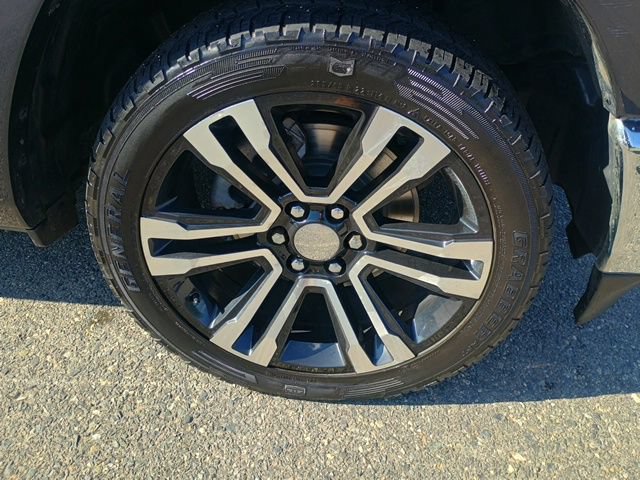 Used 2021 RAM 1500 Laramie AWD/4WD image 10