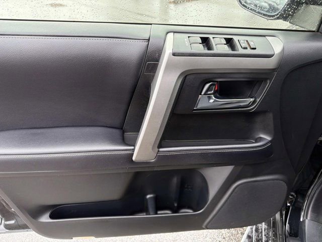 Certified 2018 Toyota 4Runner SR5 Premium image 7