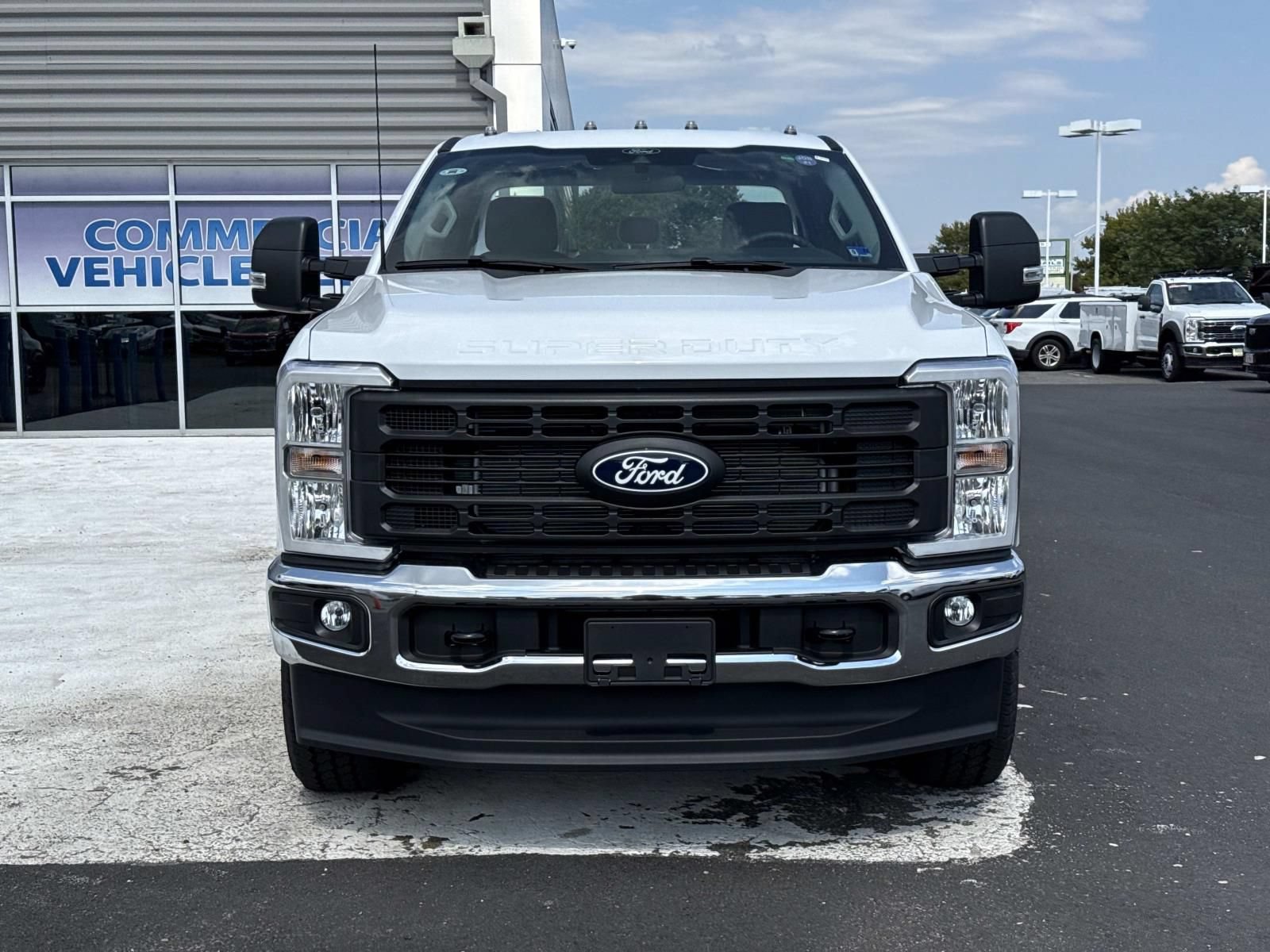 New 2027 Ford F350 XL w/ FX4 Off-Road Package AWD/4WD image 8
